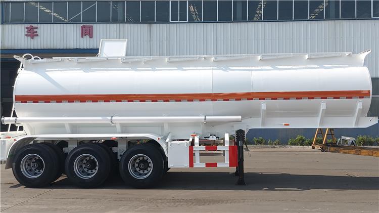 4 Axle Fuel Tanker Trailer for Sale in Nigeria