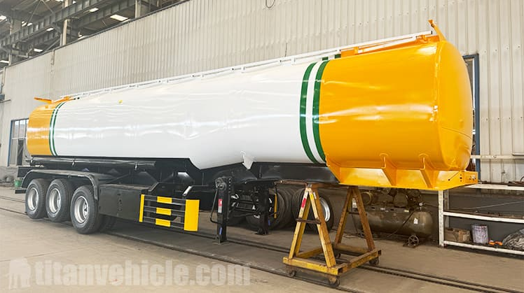 4500 Liters Fuel Tanker Trailer for Sale in Tanzania