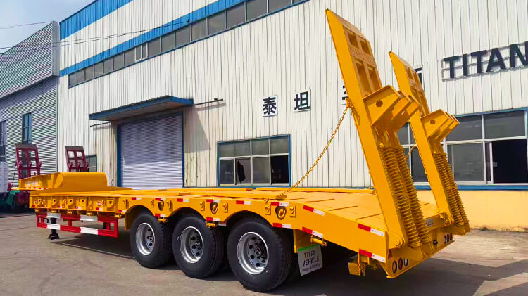 Camion Porte Char | Semi Remorque Surbaissée au Congo