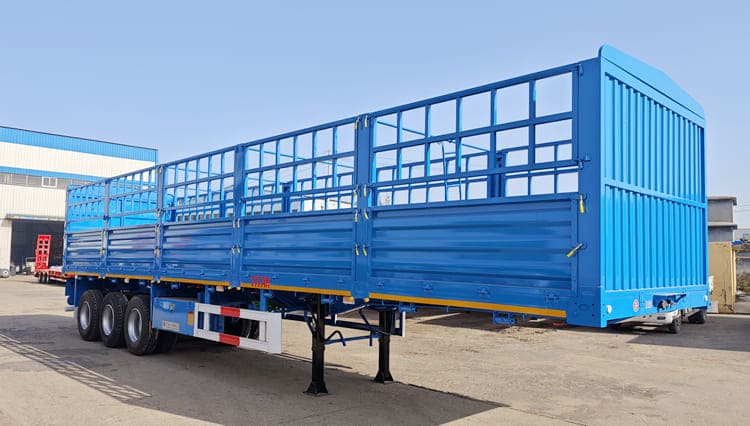 Camion-remorque &agrave; cl&ocirc;ture &agrave; 3 essieux &agrave; vendre au Gabon