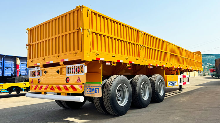 Semi Remorque Plateau Ridelles à 3 Essieux Comet à vendre au Sénégal