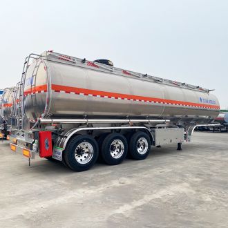 Remorque Citerne Carburant en Aluminium